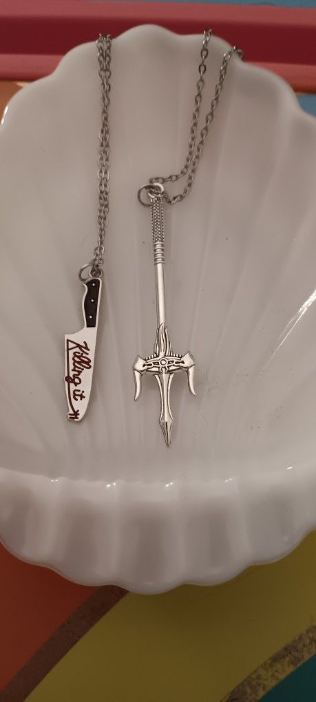 Perfect Knife And Triton