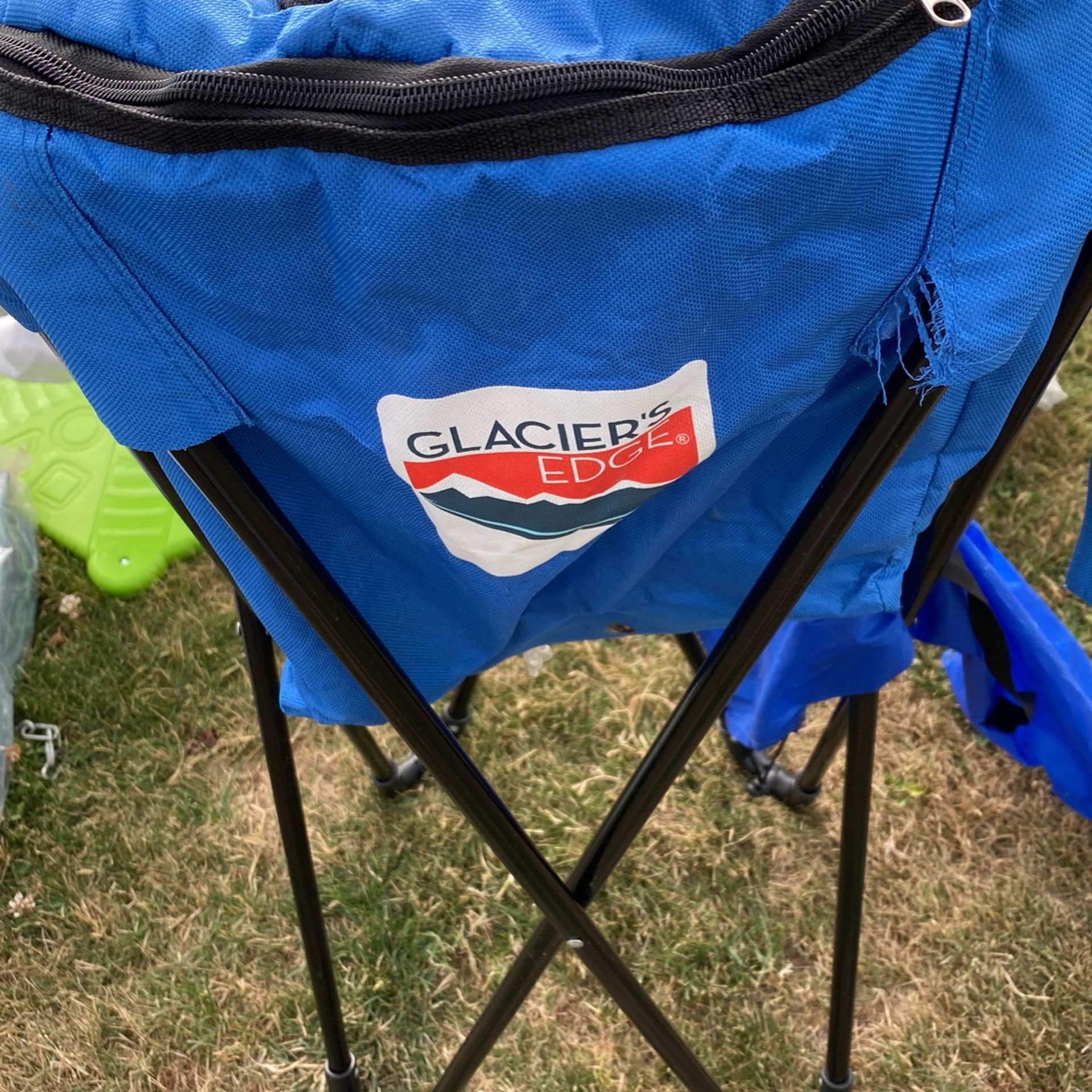 Glacier’s Edge Brand Folding Cooler Perfect For Outdoors 