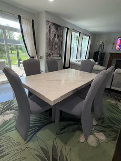 Marble table + 6 chairs