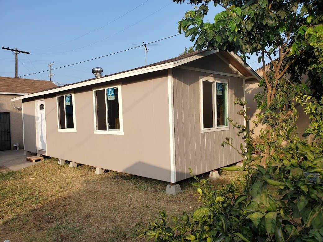 16x24x10 House Shed