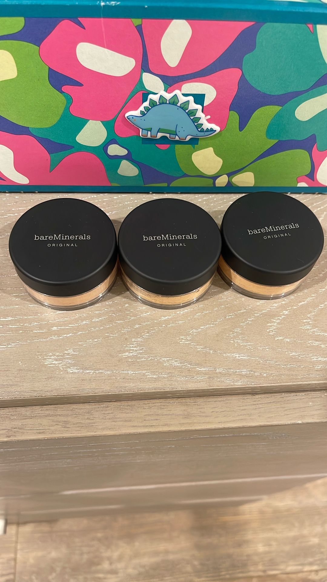 Bare Minerals Powder Light Shade W15. Brand New Unopened
