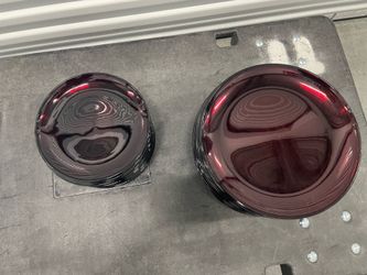 Red glass plates large and medium