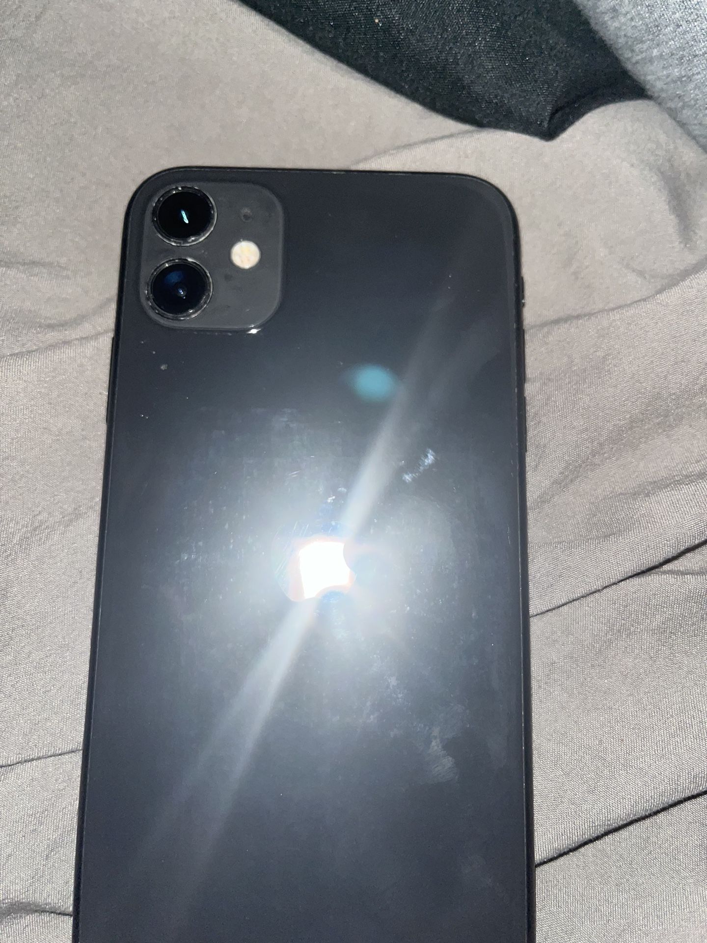 IPhone 11 Unlocked