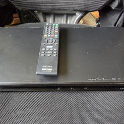 Sony did blu ray works great (s.hill)