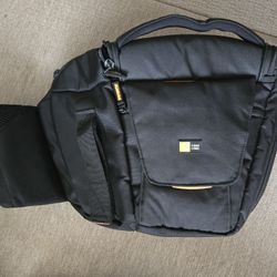Case Logic camera sling bag