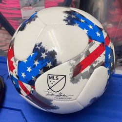 Adidas Match Ball Replica NATIVO Top Glider 5