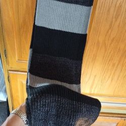 NEW Timberland Striped Scarf/Shawl Women's Men's Long 74"x 9" Gray & Black Excellent condition 