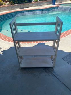 White Shelf