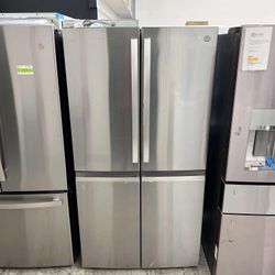 GE PROFILE 28 cu. ft Quad Door Bottom Freezer Refrigerator