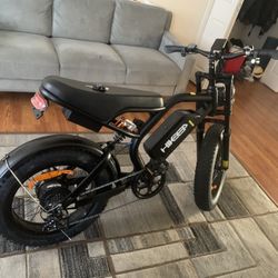 E-bike (Big Tires)