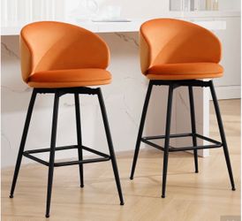 Set of 2 barstools new in box!