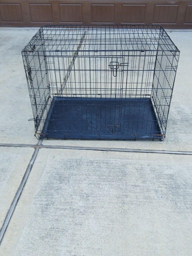 Dog Kennel 30W x 44L x 36H
