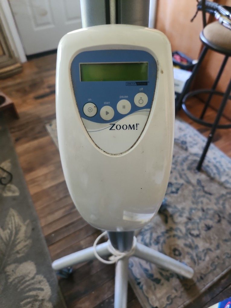 Zoom Teeth Whitener