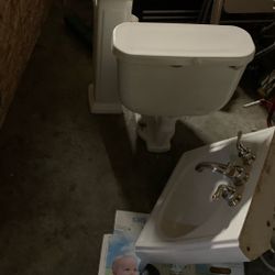 2 Free Bathroom Sink