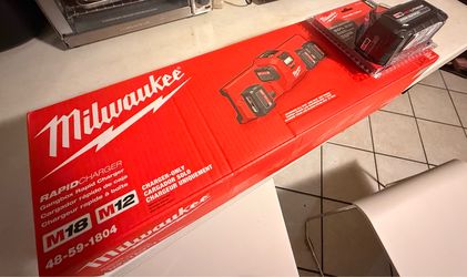 Milwaukee Electric - M18 and M12 GANGBOX Rapid Charger
