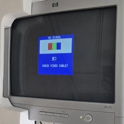 New In Box Never Used Vintage HP v75c 17” CRT Computer Monitor (Model P8730A7)