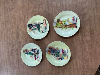 4 Decorative plates (7.5” Diameter)