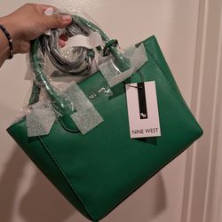 Nine West Purse with extra shoulder strap