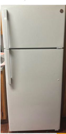 GE Top-Freezer Refrigerator White
