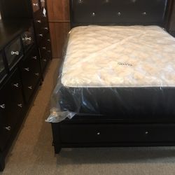 Beautiful Black bedroom set
