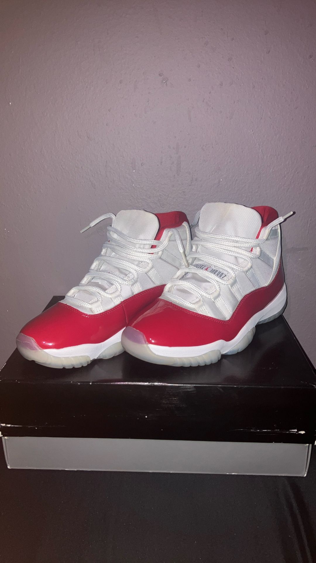 Jordan 11 cherry