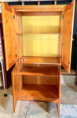 Console TV Cabinet w/Shelves & Doors