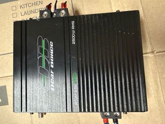 Amp    Deaf Bonce   2500   RMS