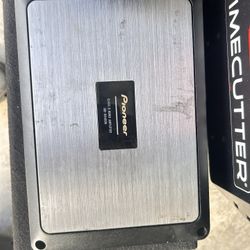 Pioneer mono amp