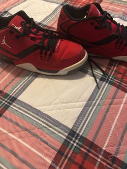 Jordan Flight (Red/Black)