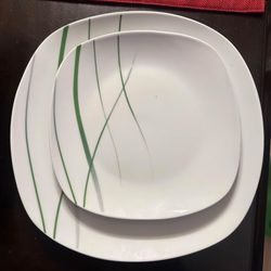 Porcelain dinnerware set For 6