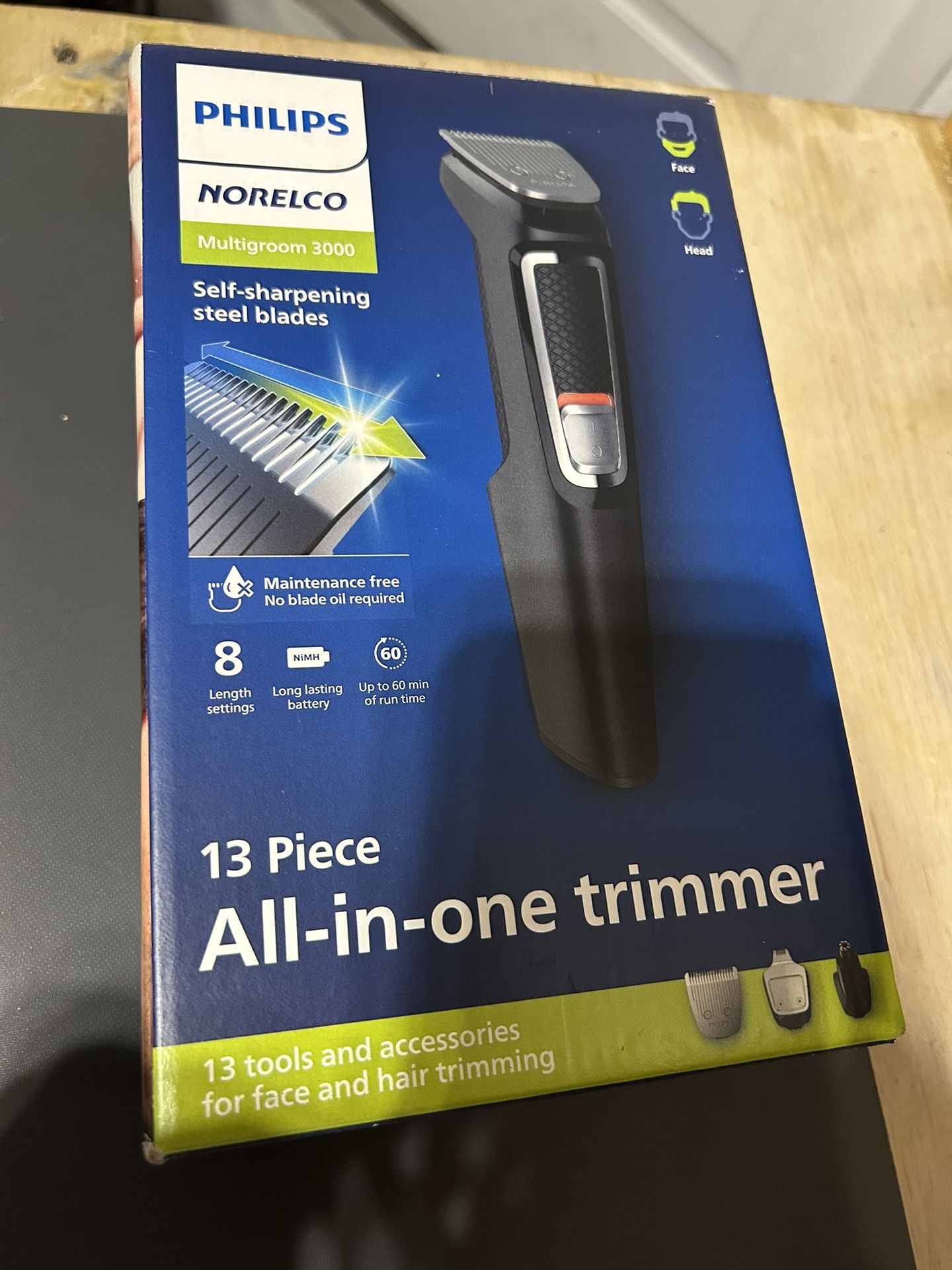 Philips Norelco 13 Piece Trimmer for Sale in Miami, FL - OfferUp