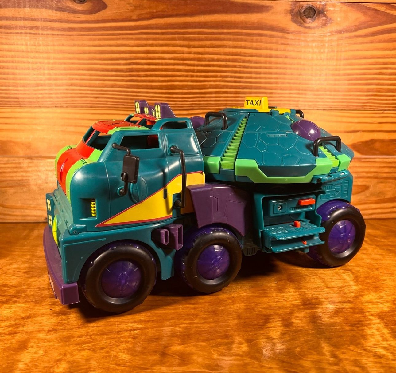 Rise of the Teenage Mutant Ninja Turtles 17.8 cm Tank - 82511 Tmnt Taxi Turtle