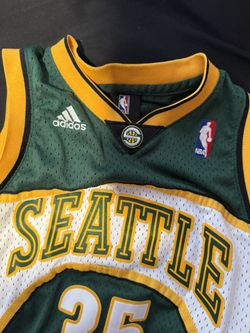 Selling Kevin Durant  Seattle SuperSonics Jersey In Great Condition