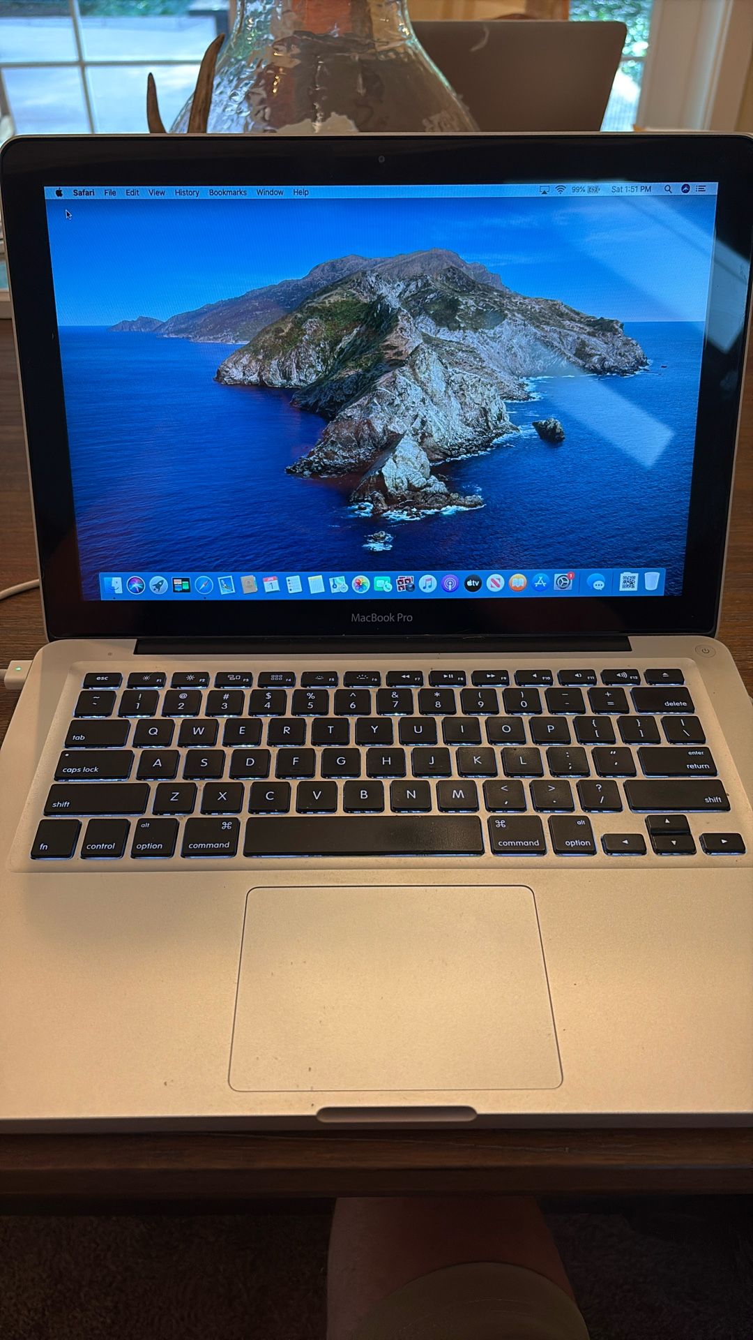 13’3 Macbook Pro in immaculate condition