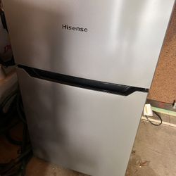 Hisense Stainless Steel Mini Fridge 