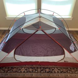 REI HALF DOME 2+ Lightweight 3 Season • 2-Person backpacking + Camping Tent