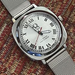 Classic Titus Gents Wristwatch