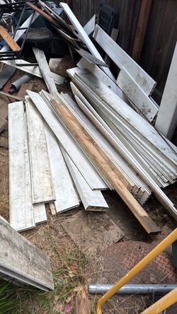 Vinyl fence panels