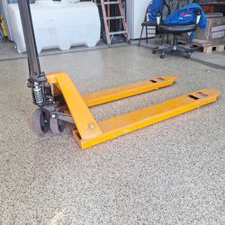 Pallet jack