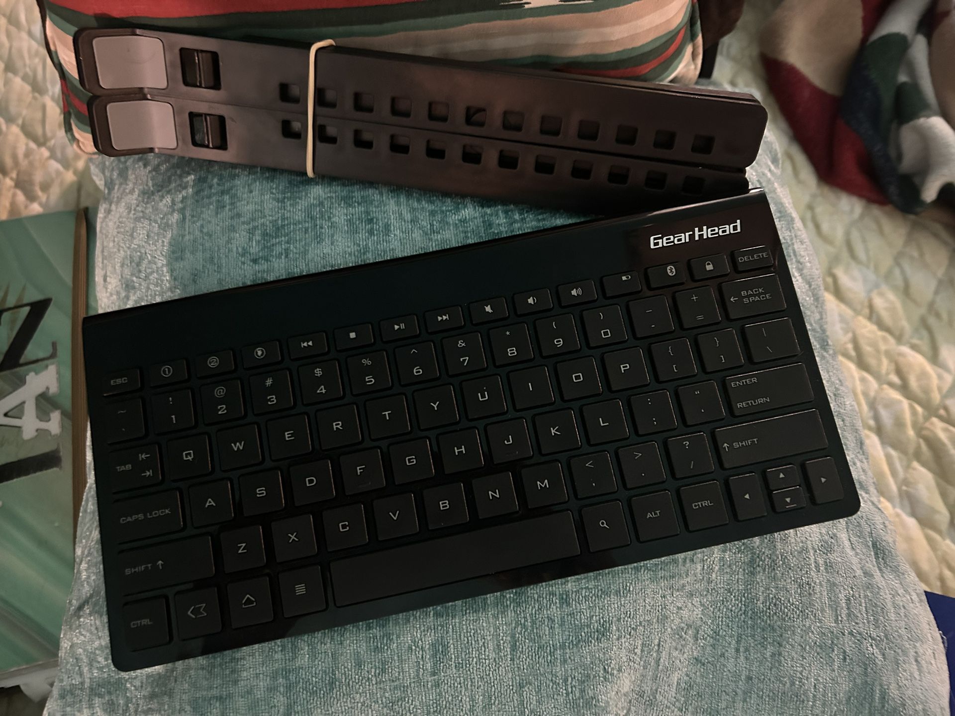 Bluetooth Keyboard and Stand