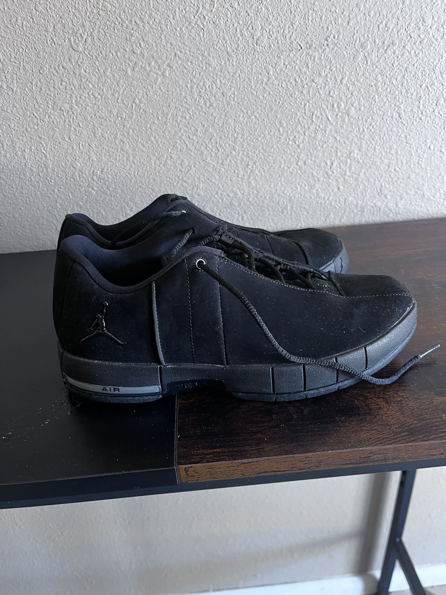 Jordans, Size 8.5