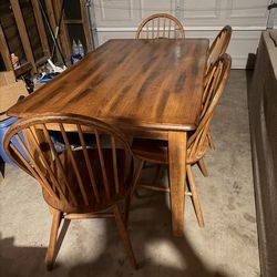 Wooden Kitchen Table with 4 Chairs