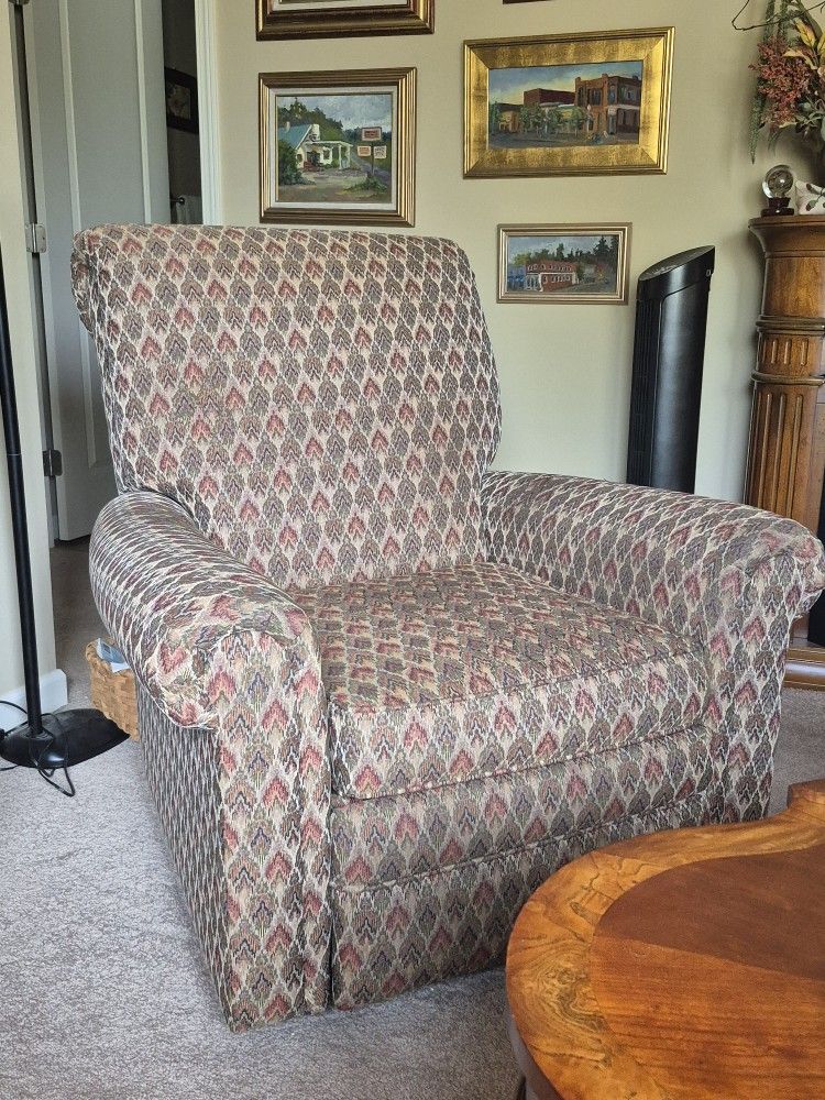 Nice Reclining Rocker