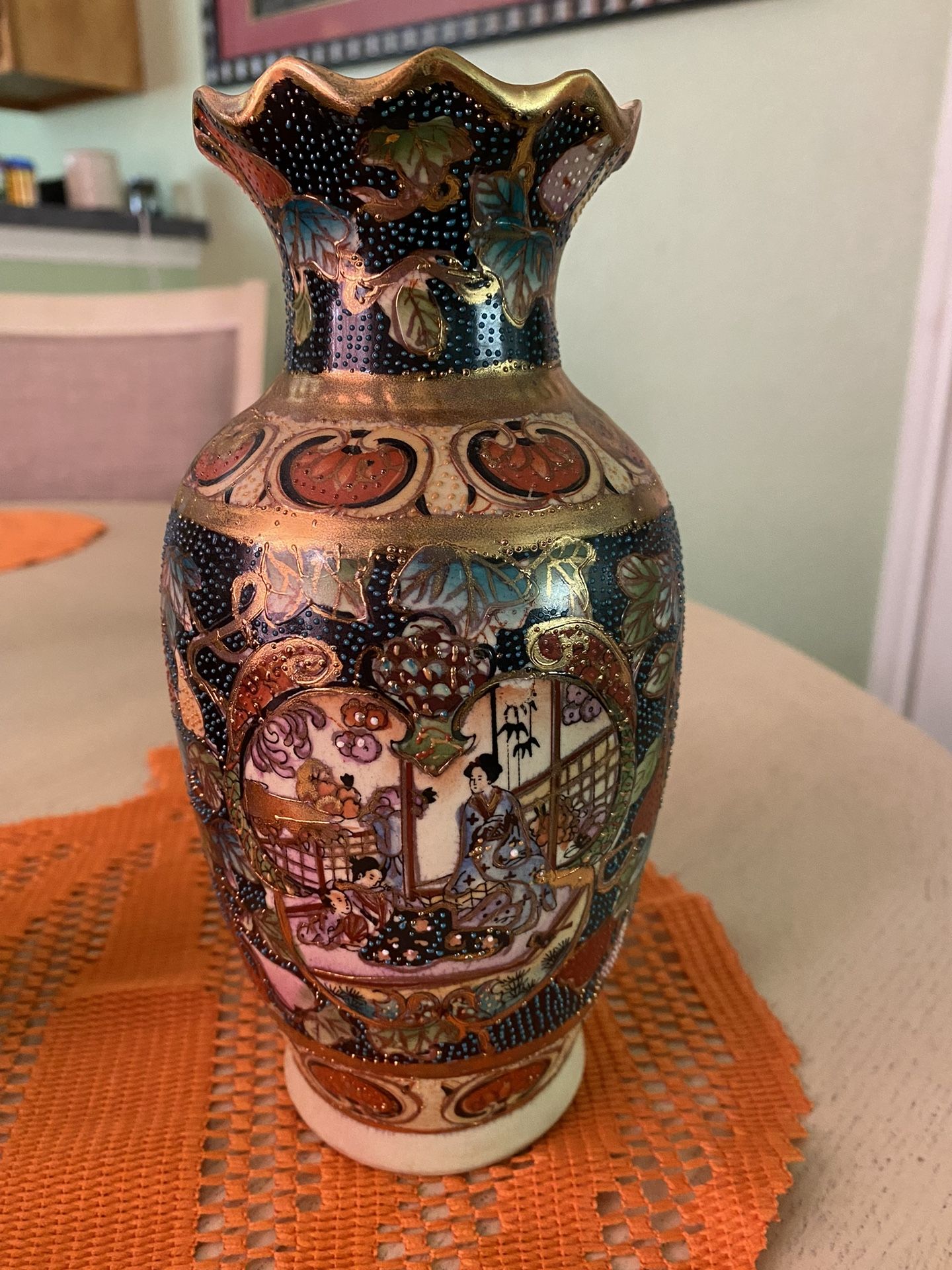Antique Oriental Vase With Geisha Women,New Products : American Fashion Style Bags On Sale