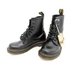 DR. MARTENS BOOTS 1460 WOMENS
