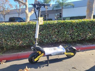 Brand New Dual Shock Electric Scooter