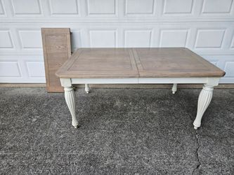 Riverside Coventry Two-Tone Rectangular Extendable Dining Table in Driftwood