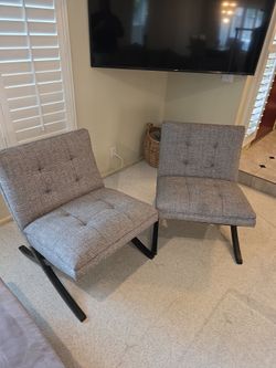 Accent Chairs