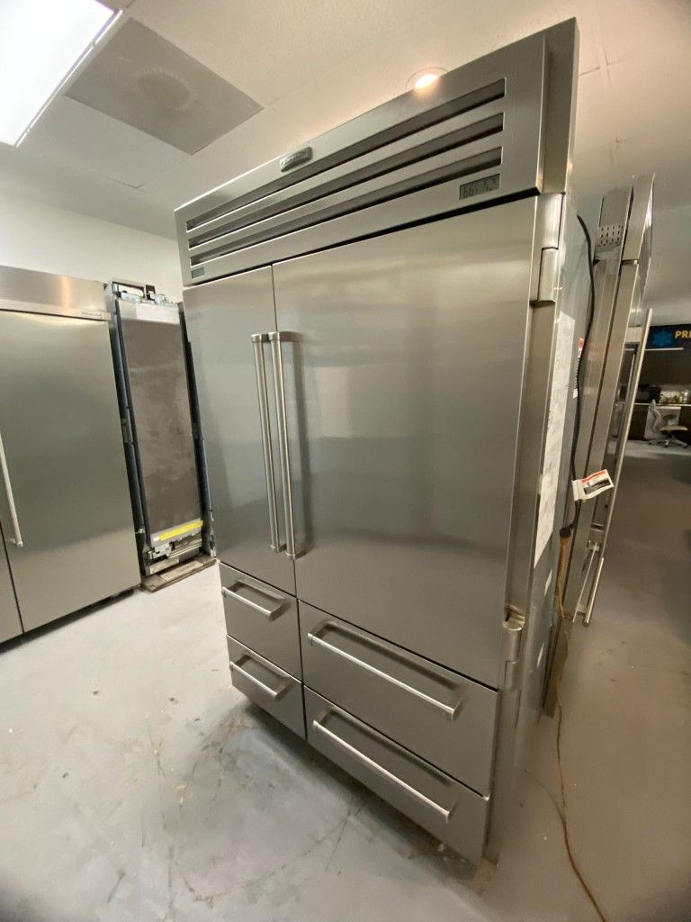 Sub Zero Pro Refrigerator 48"inch French Door