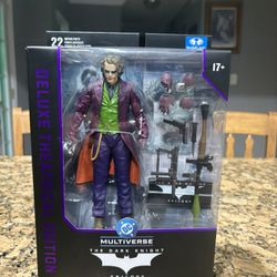 McFarlane The Joker Deluxe Theatrical Edition (Dark Knight Trilogy)